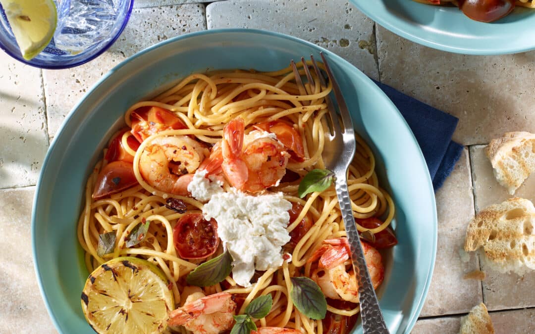 Schnelle Spaghetti mit Garnelen und Tomaten
